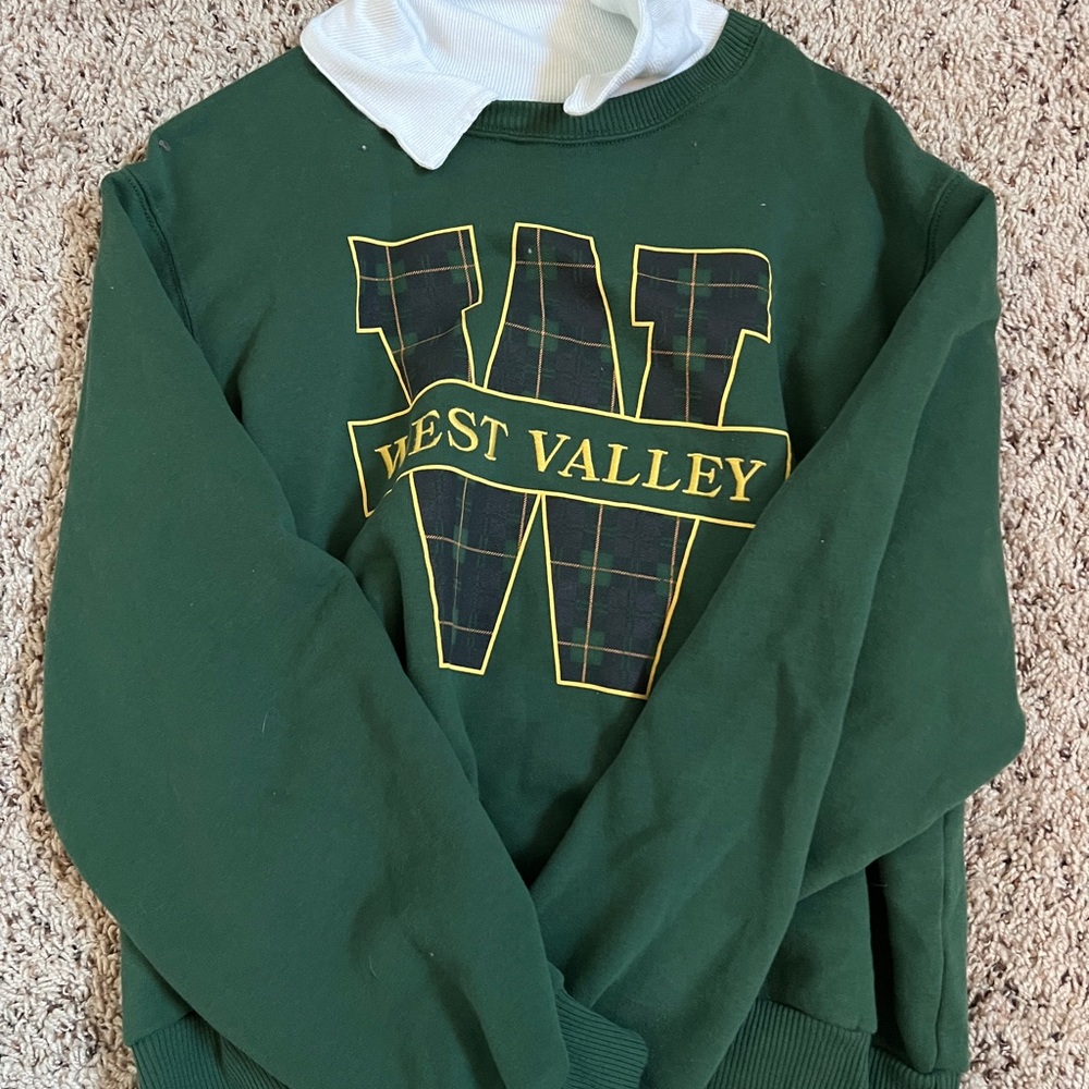 West Valley Crewneck With Collar